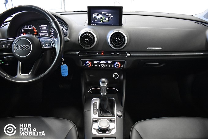 AUDI A3 SPB 1.4 TFSI S tronic g-tron Design